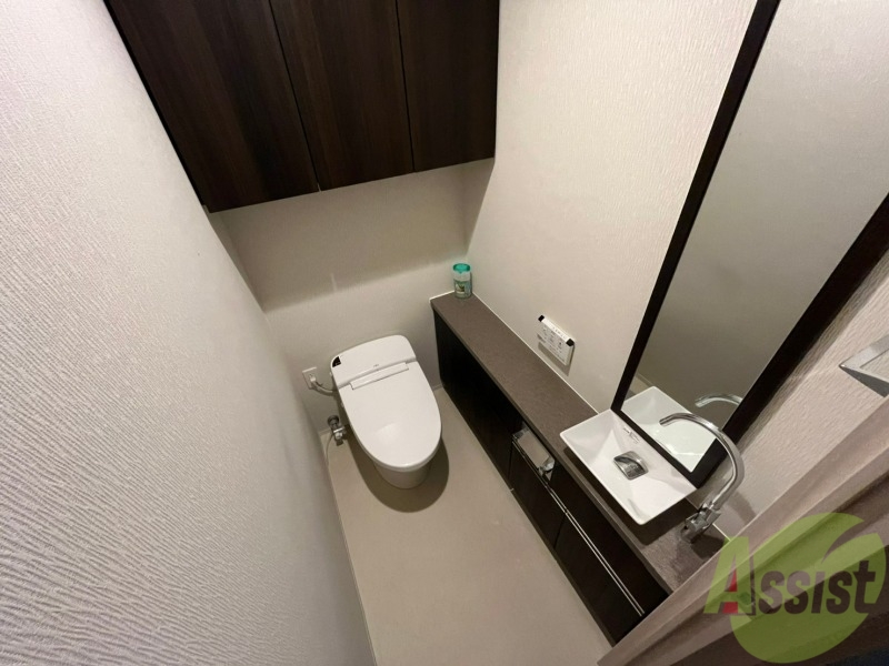 トイレ　トイレも清潔感があって、安心してお使いいただけます。