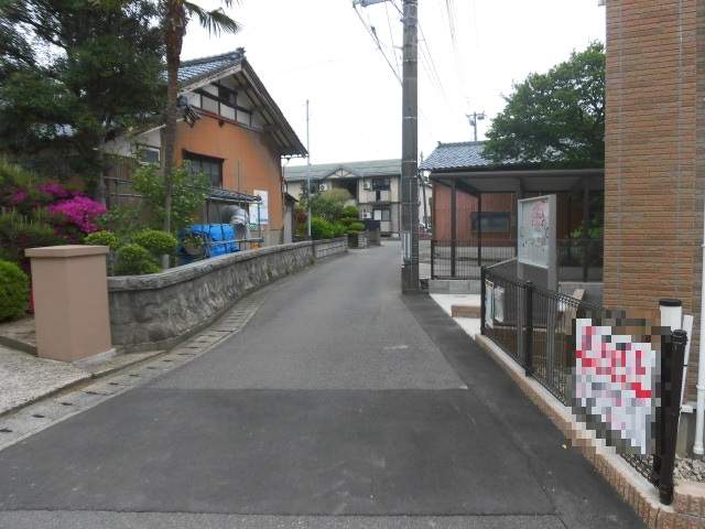 その他　前面道路（その他）まで0m