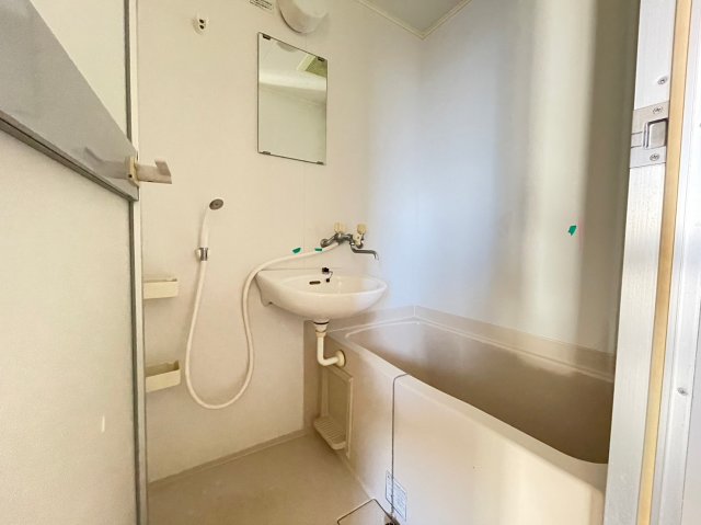 バス・シャワールーム　※参考写真