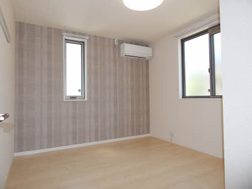 居室・リビング　※同タイプの部屋写真です