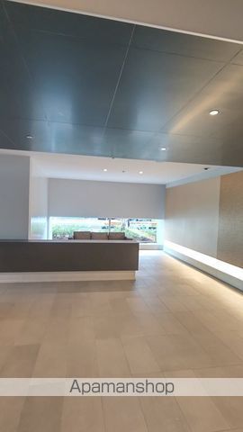 ロビー　ロビー