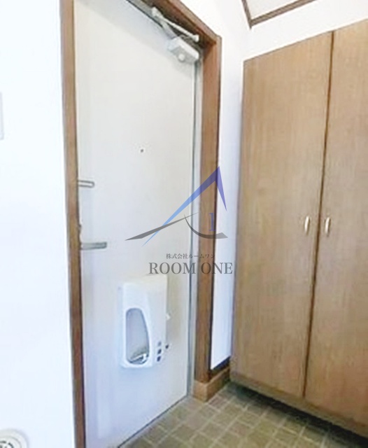 玄関　玄関です。