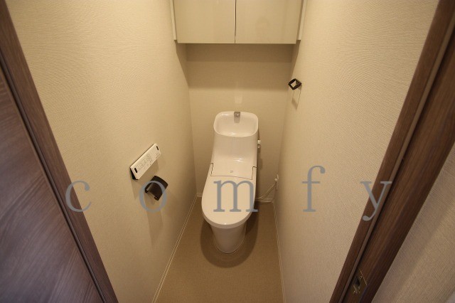 トイレ　ウォシュレット付きトイレ