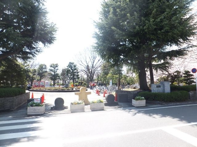 公園　鹿沼公園（公園）まで842m