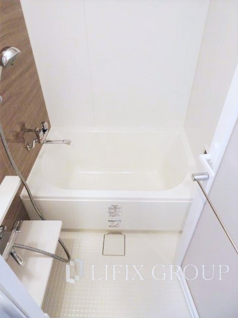 バス・シャワールーム　風呂