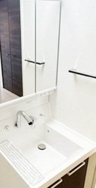 洗面設備　別部屋同仕様