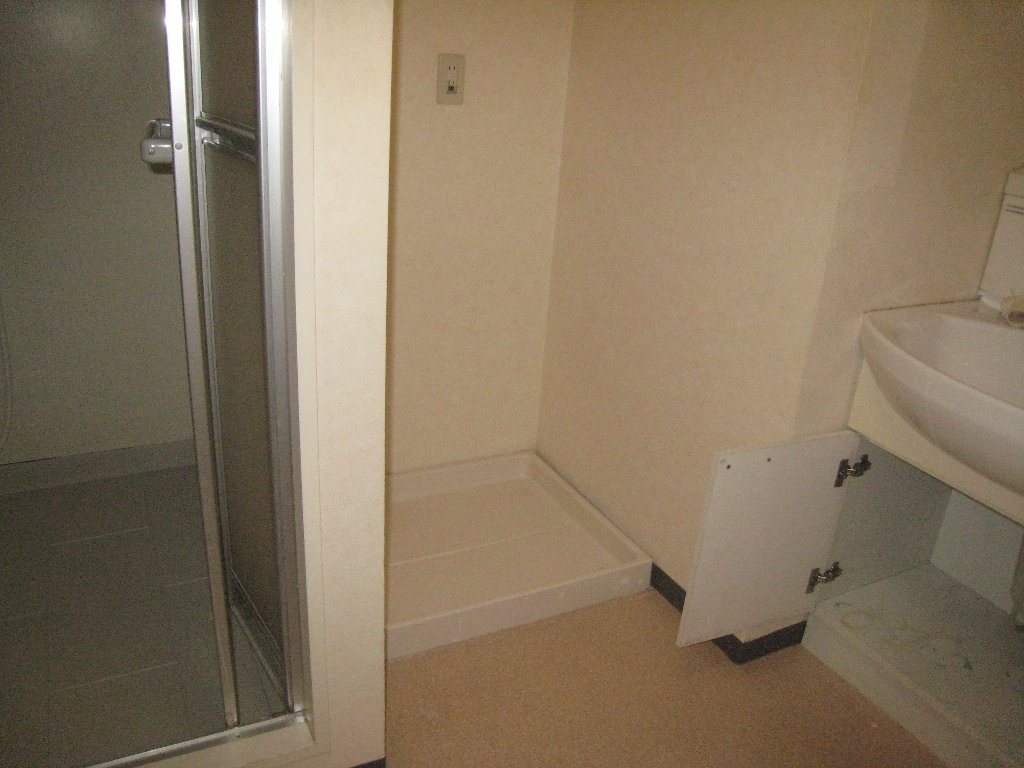 収納　イオラニガーデンIII