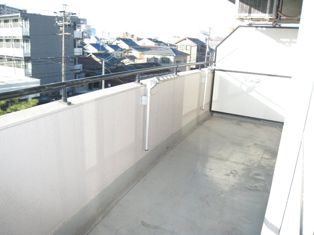 バルコニー　イオラニガーデンIII