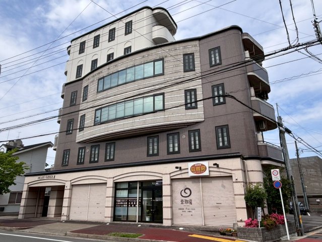 建物外観　イオラニガーデンIII