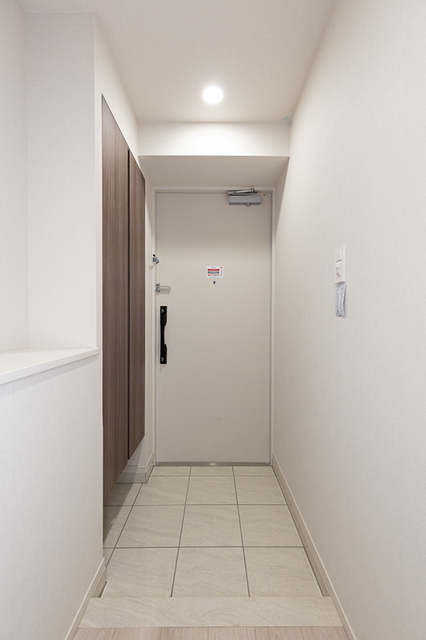 玄関　※写真は同タイプ住戸です。
