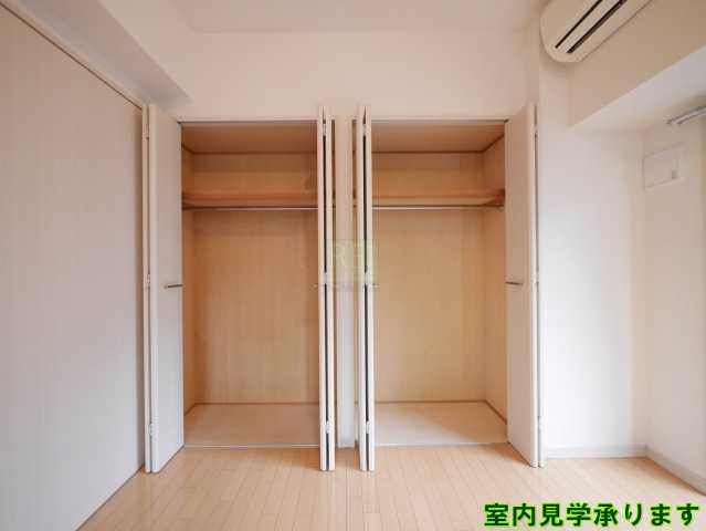 収納　内装写真　別部屋参考写真