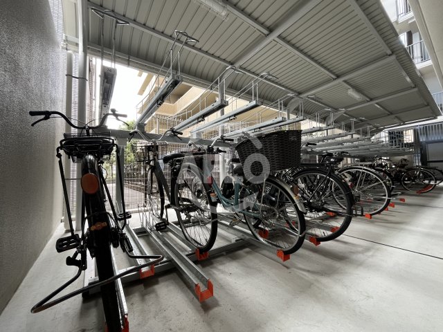 その他共有部分　STANDZ新大阪　駐輪場