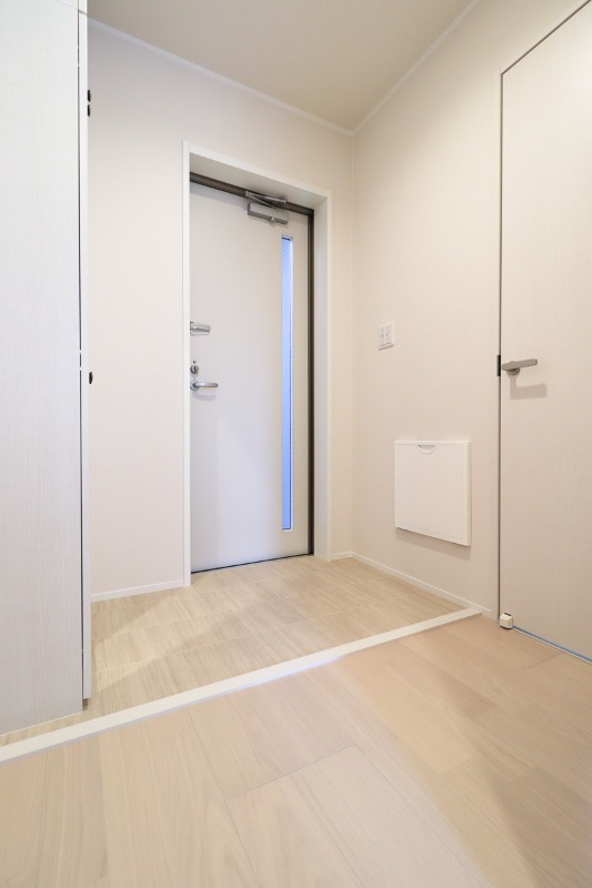 玄関　図面と現状に相違がある場合には現状を優先