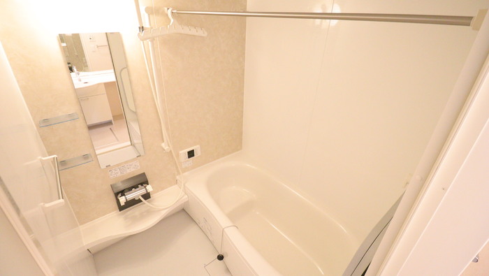 バス・シャワールーム　バス