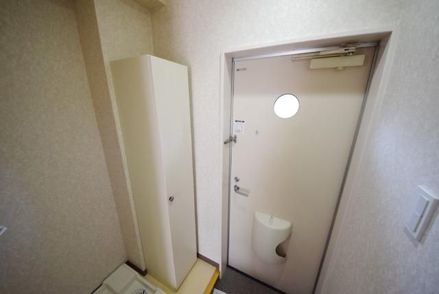 玄関　シューズＢＯＸ付です