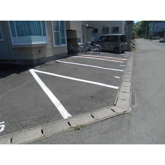 駐車場　駐車場の様子