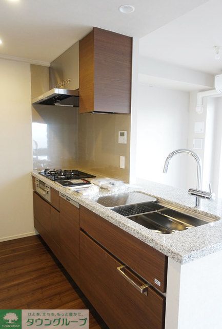 キッチン　※写真は同タイプ住戸です。