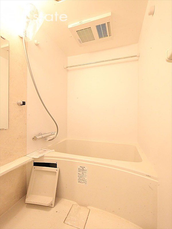 バス・シャワールーム　バスルーム