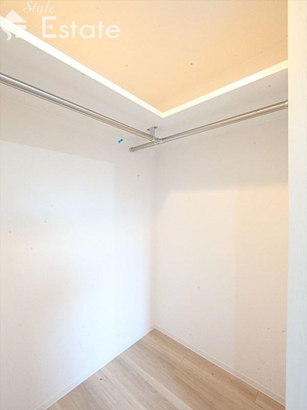 収納　ウォークインクローゼット