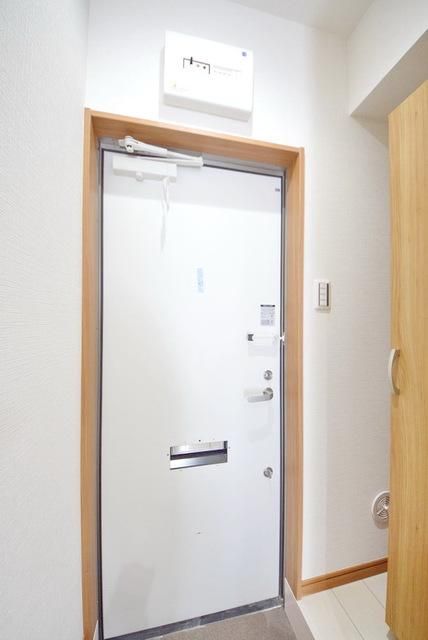 玄関　シューズボックス付き玄関