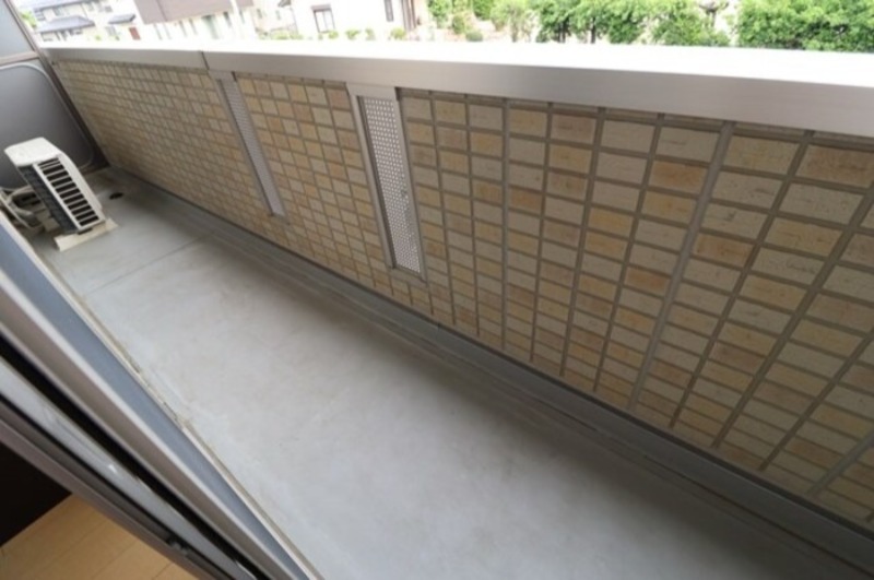 バルコニー　図面と現状に相違がある場合には現状を優先