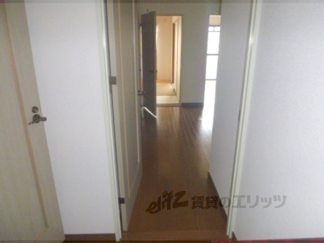 その他部屋・スペース　廊下