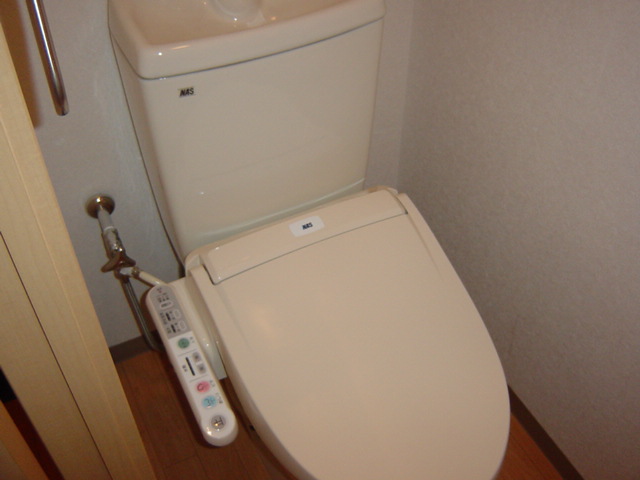 トイレ　シャワー付トイレ