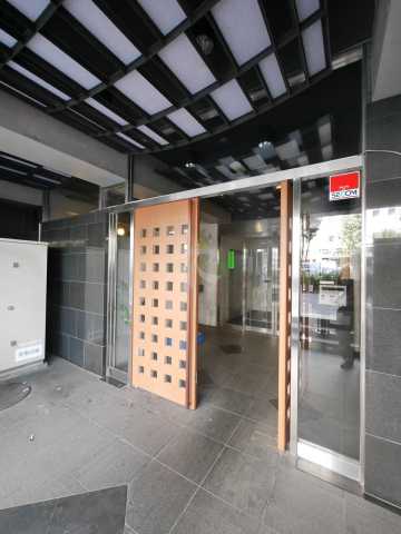 エントランス　ヴェルト新宿イースト