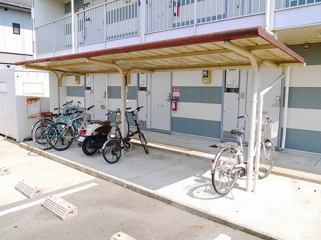 その他共有部分　使い勝手の良い駐輪場スペース完備です