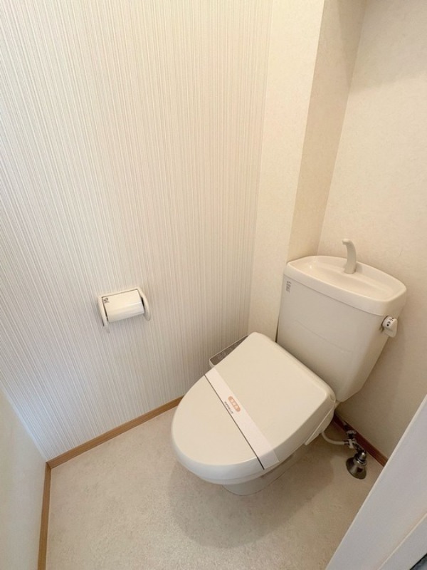 トイレ　図面と現状に相違がある場合には現状を優先