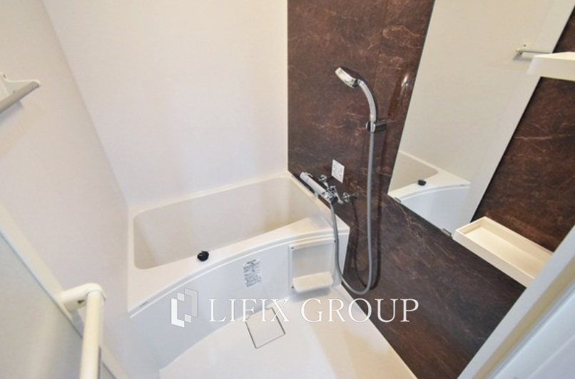 バス・シャワールーム　風呂