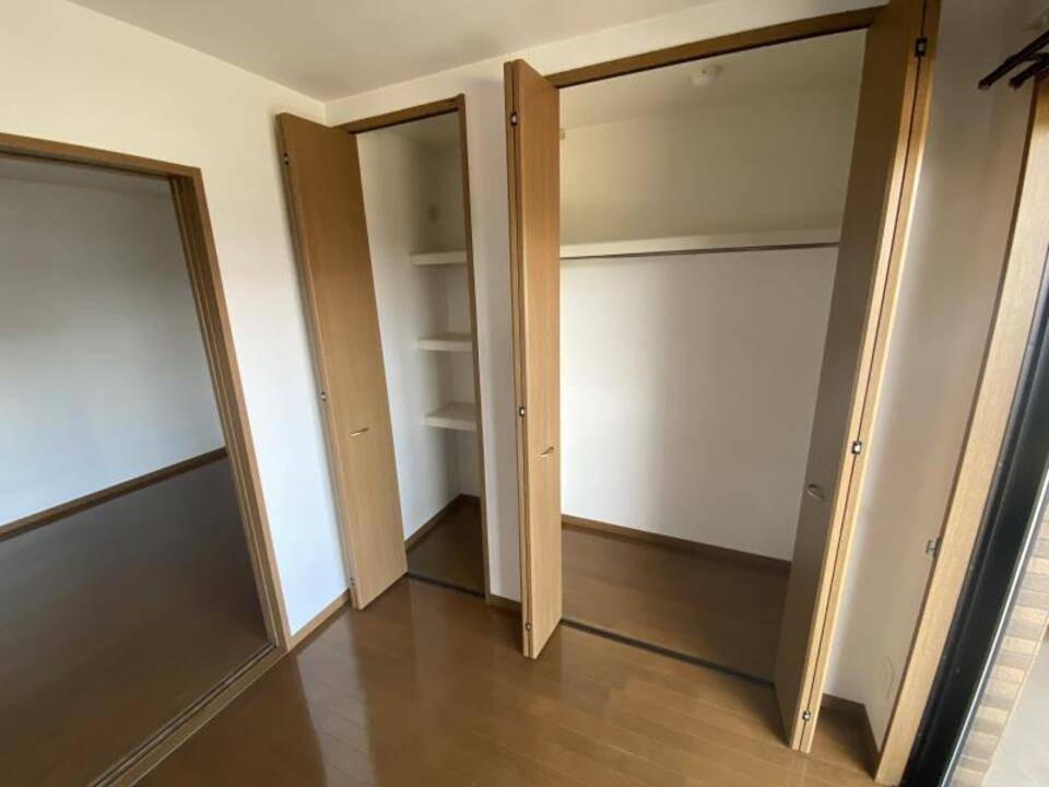 収納　クローゼット