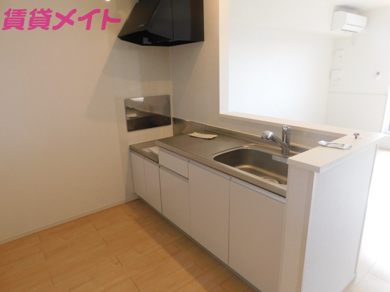 キッチン　別部屋参考写真です。