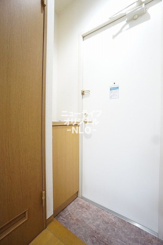 玄関　シューズボックスがあるので玄関がスッキリとします♪