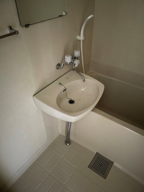 洗面設備　※別のお部屋のお写真です。御参考までに。