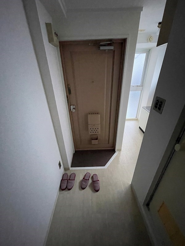 玄関　※別のお部屋のお写真です。御参考までに。