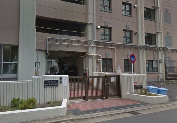 中学校　江東区立第三亀戸中学校（中学校）まで198m