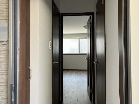 玄関　玄関（イメージ）