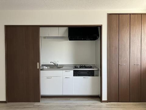 キッチン　キッチン（イメージ）