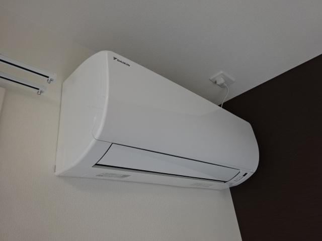 その他設備　エアコン2台