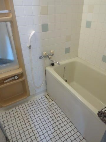 バス・シャワールーム　浴室