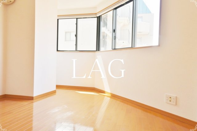 居室・リビング　洋室のお部屋です。