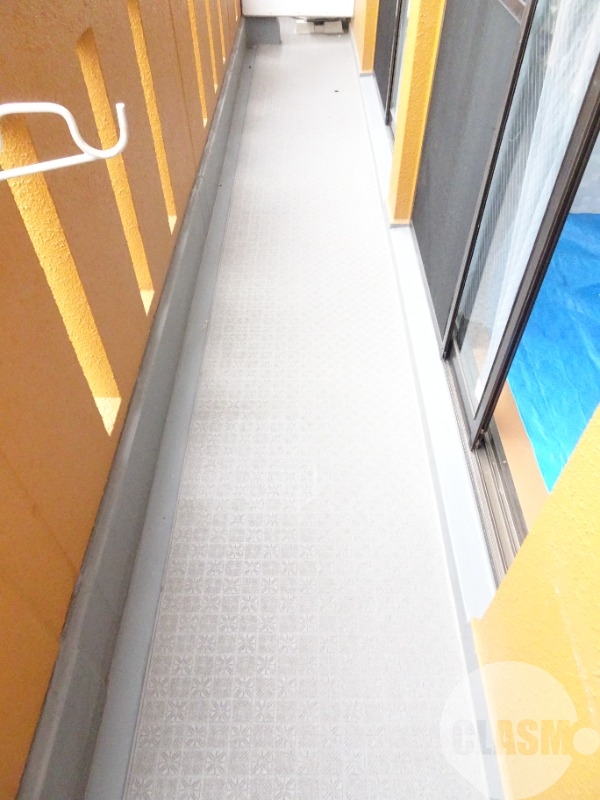 バルコニー　南向きだからお洗濯物も乾きやすい♪