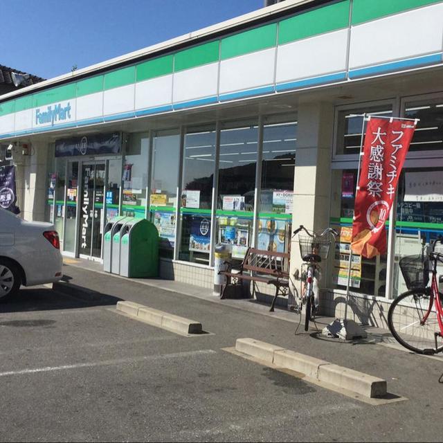 コンビニ　ファミリーマート堺百舌鳥梅町三丁店（コンビニ）まで356m