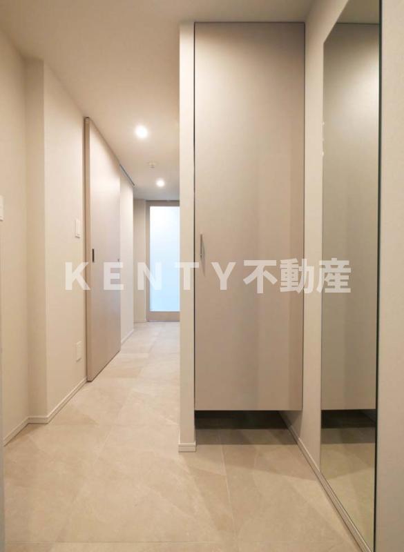 玄関　シンプルで使いやすい玄関です