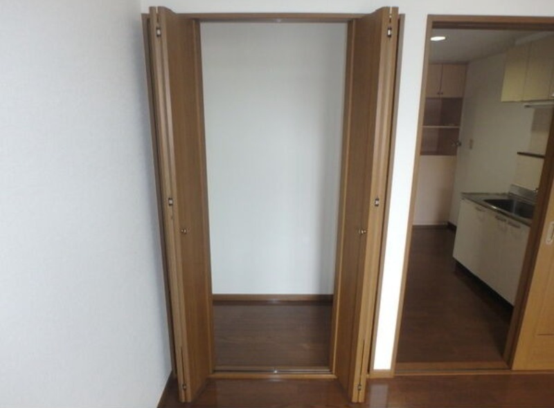 収納　図面と現状に相違がある場合には現状を優先