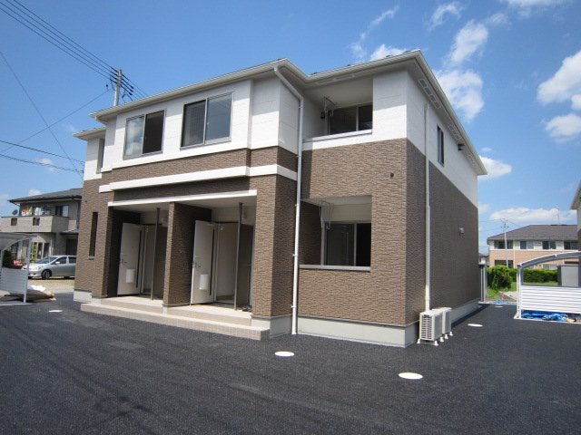 建物外観　外観写真（昼）