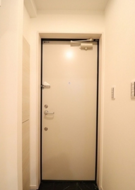 玄関　☆ダブルロック付玄関☆