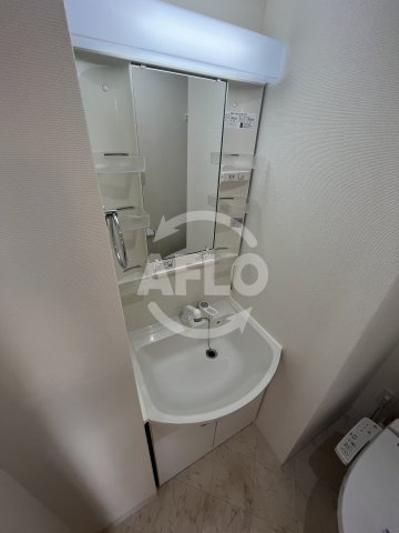 洗面設備　リアーレ北田辺　独立洗面台