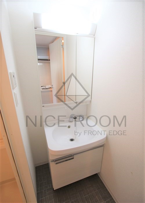 洗面設備　グランカリテ日本橋II　独立洗面台